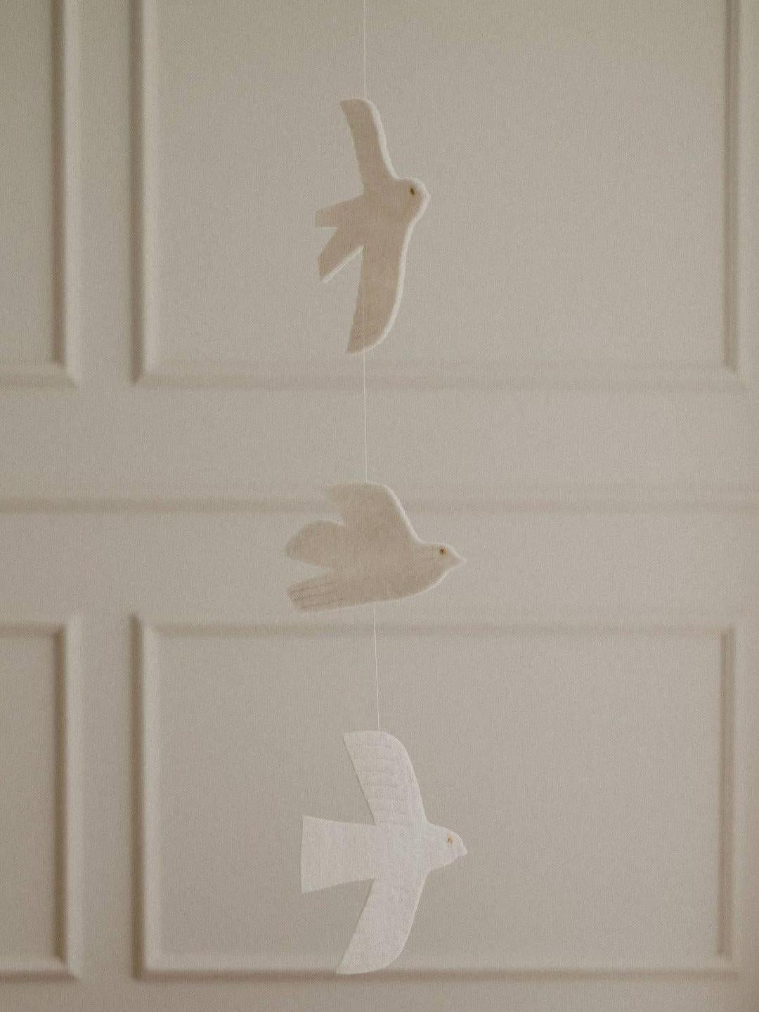 Nursery Mobile, Aléa, Birds, Milk, 100% Natural Wool