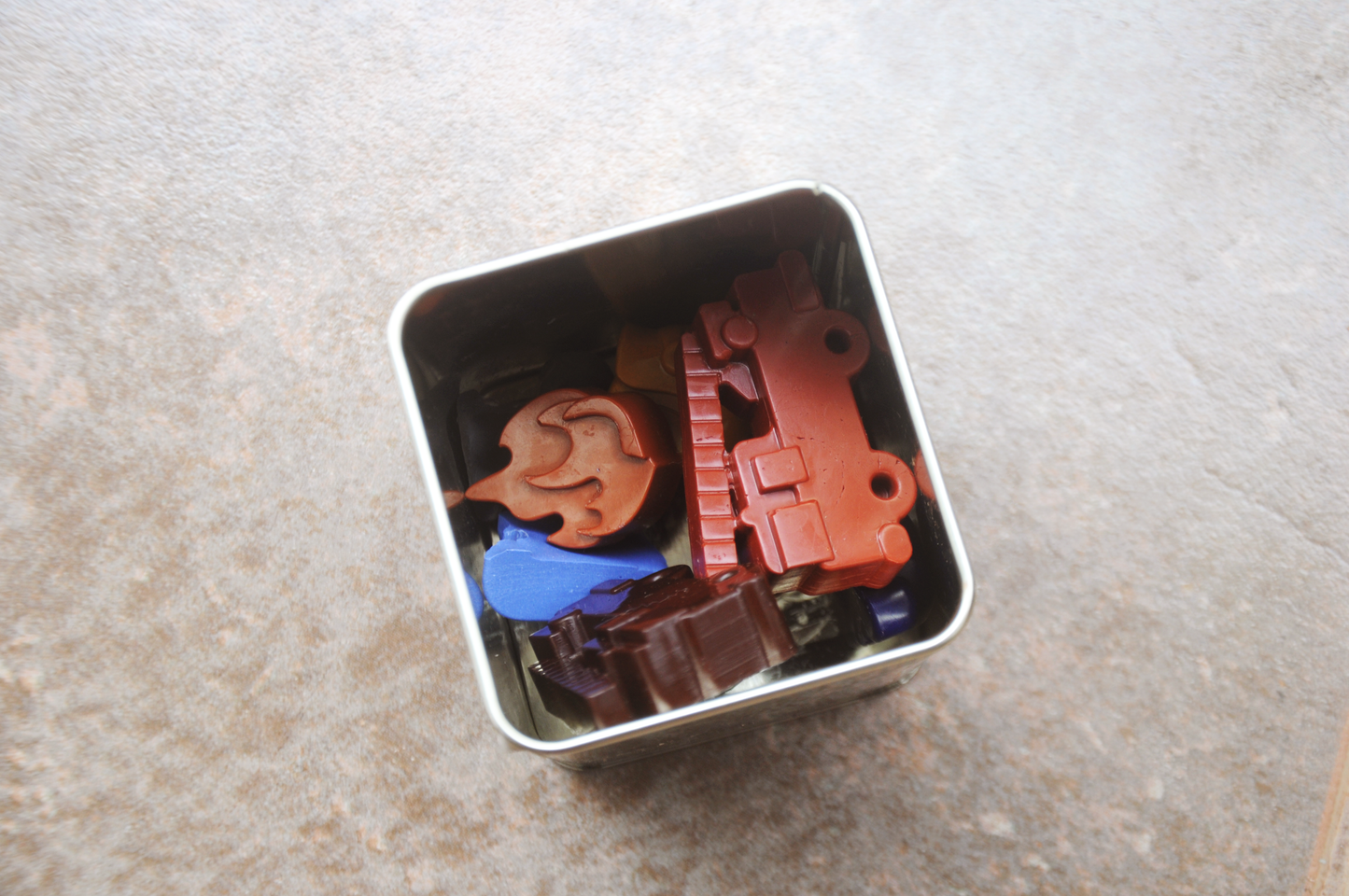 Fire Rescue Beeswax Crayons in Tin, Set of 8