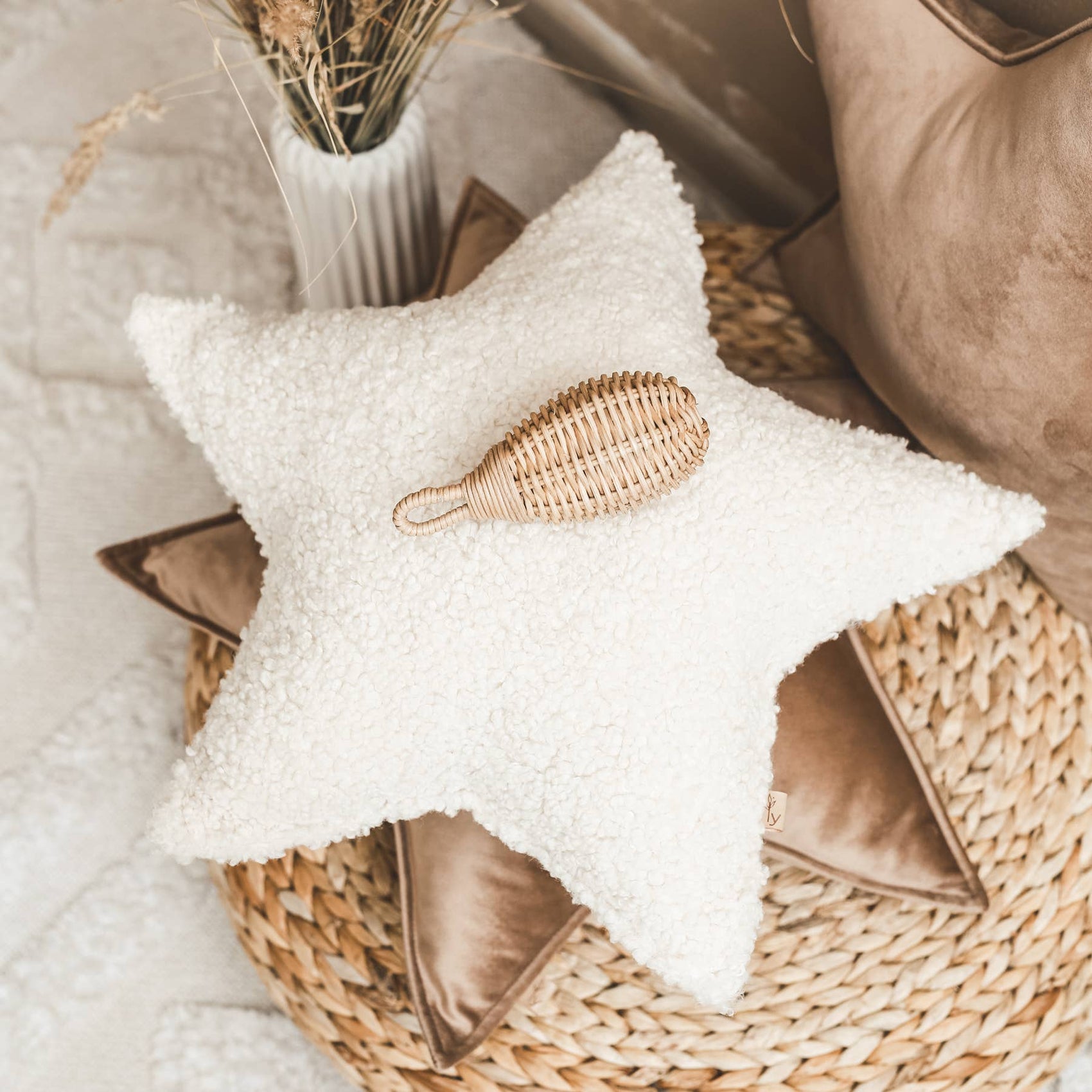 Star-Shaped Teddy Cushion, Cream, Soft Kids Room Décor