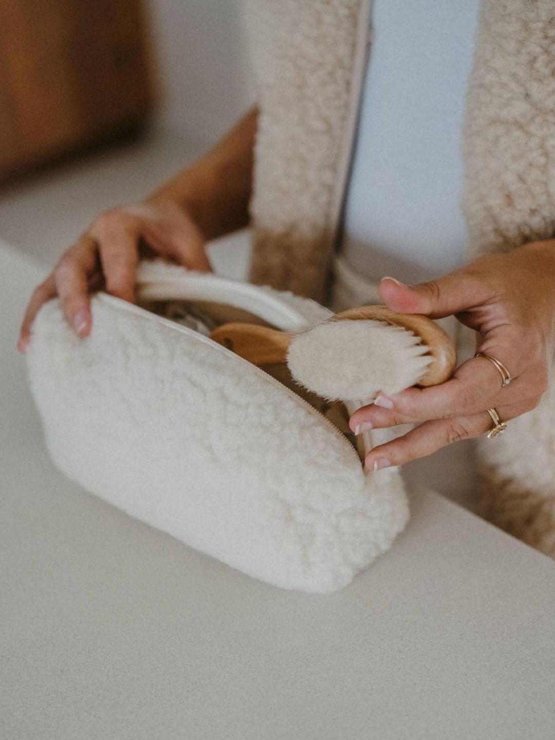 Toiletry Bag, Sand, 100% Natural Wool