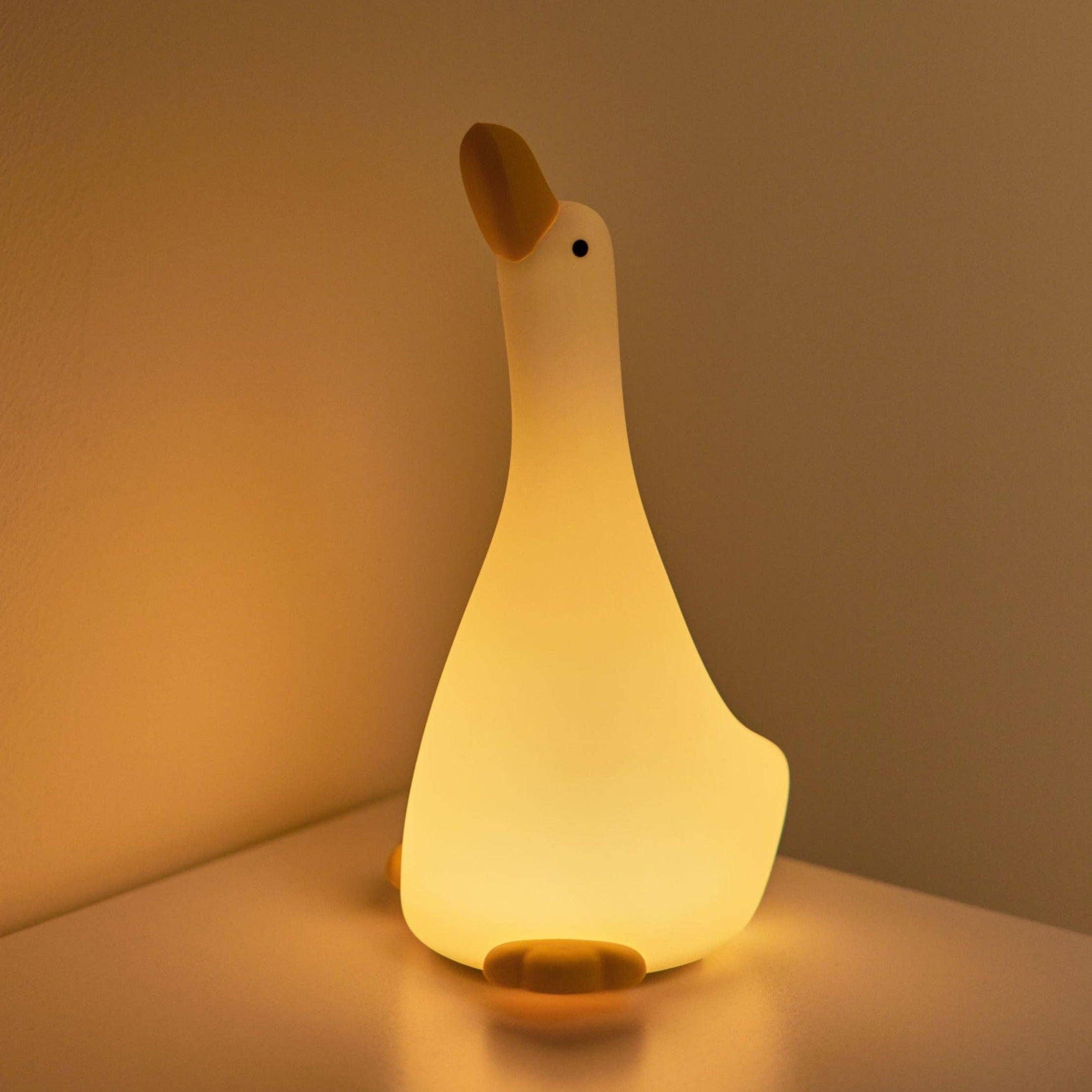 Nightlight Goose with 3 settings and 30-minute timer