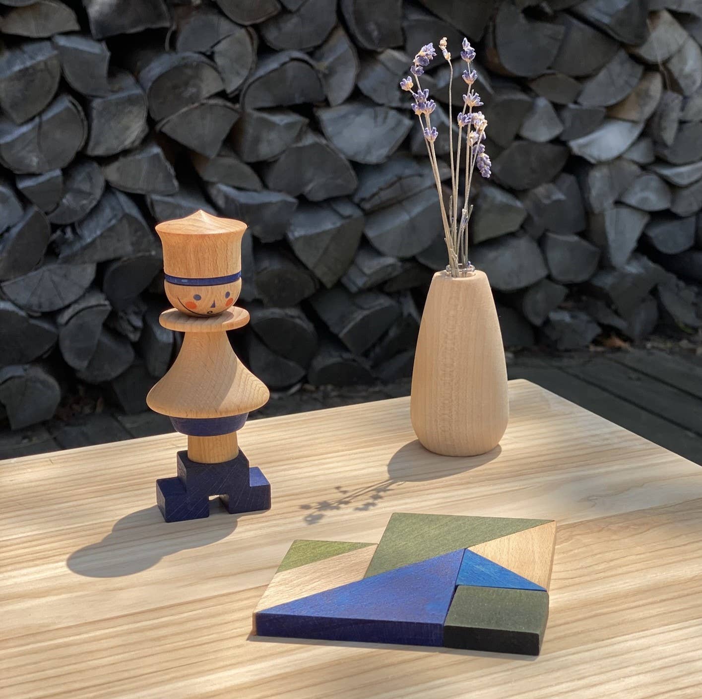 Tangram - family game: Warm