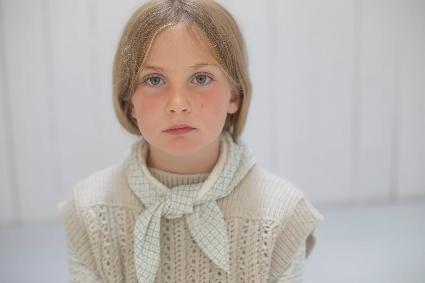 Margot Vest, Linen
