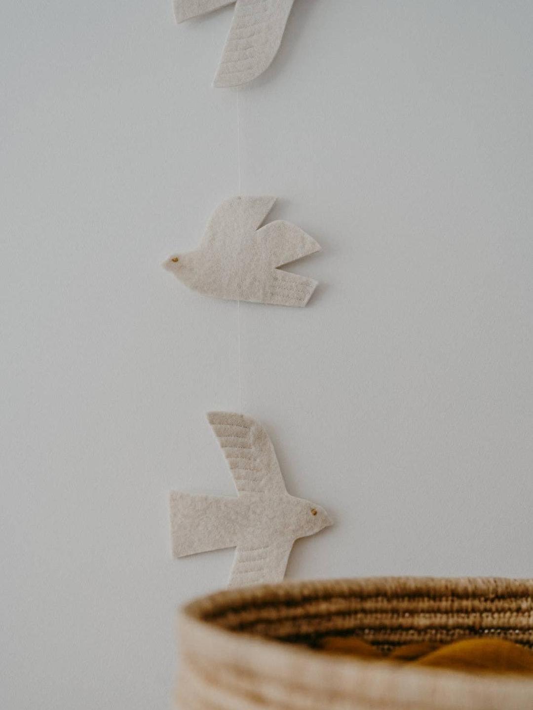 Nursery Mobile, Aléa, Birds, Milk, 100% Natural Wool