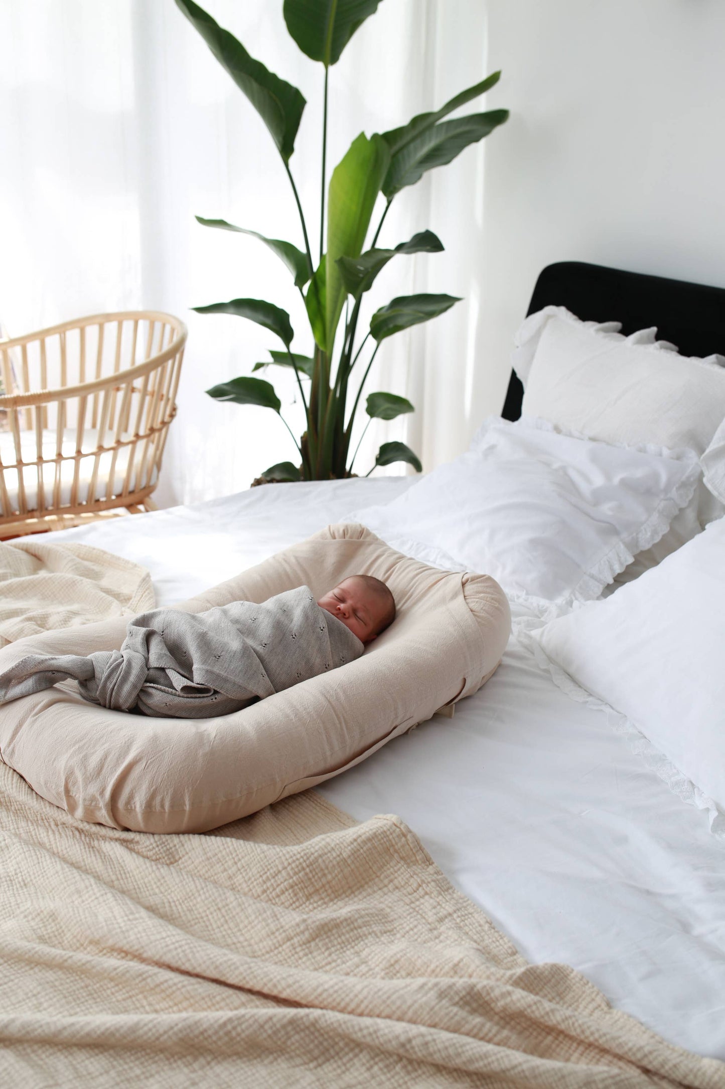 Merino Wool Knitted Baby Blanket, All-Season, Oeko-Tex Certified