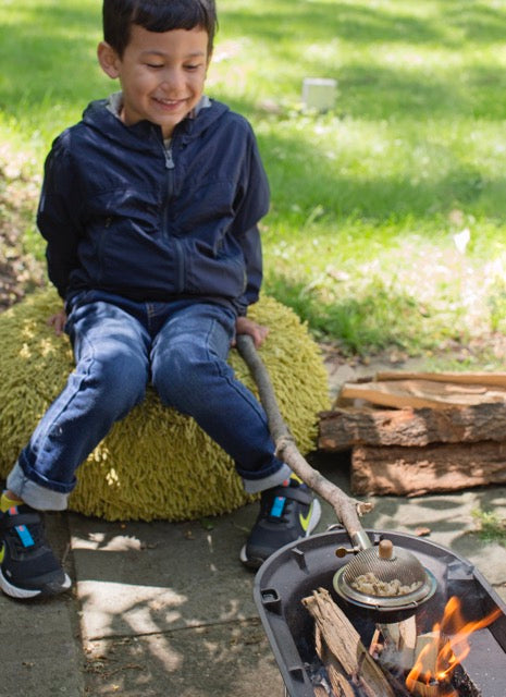 Huckleberry, Popcorn Maker