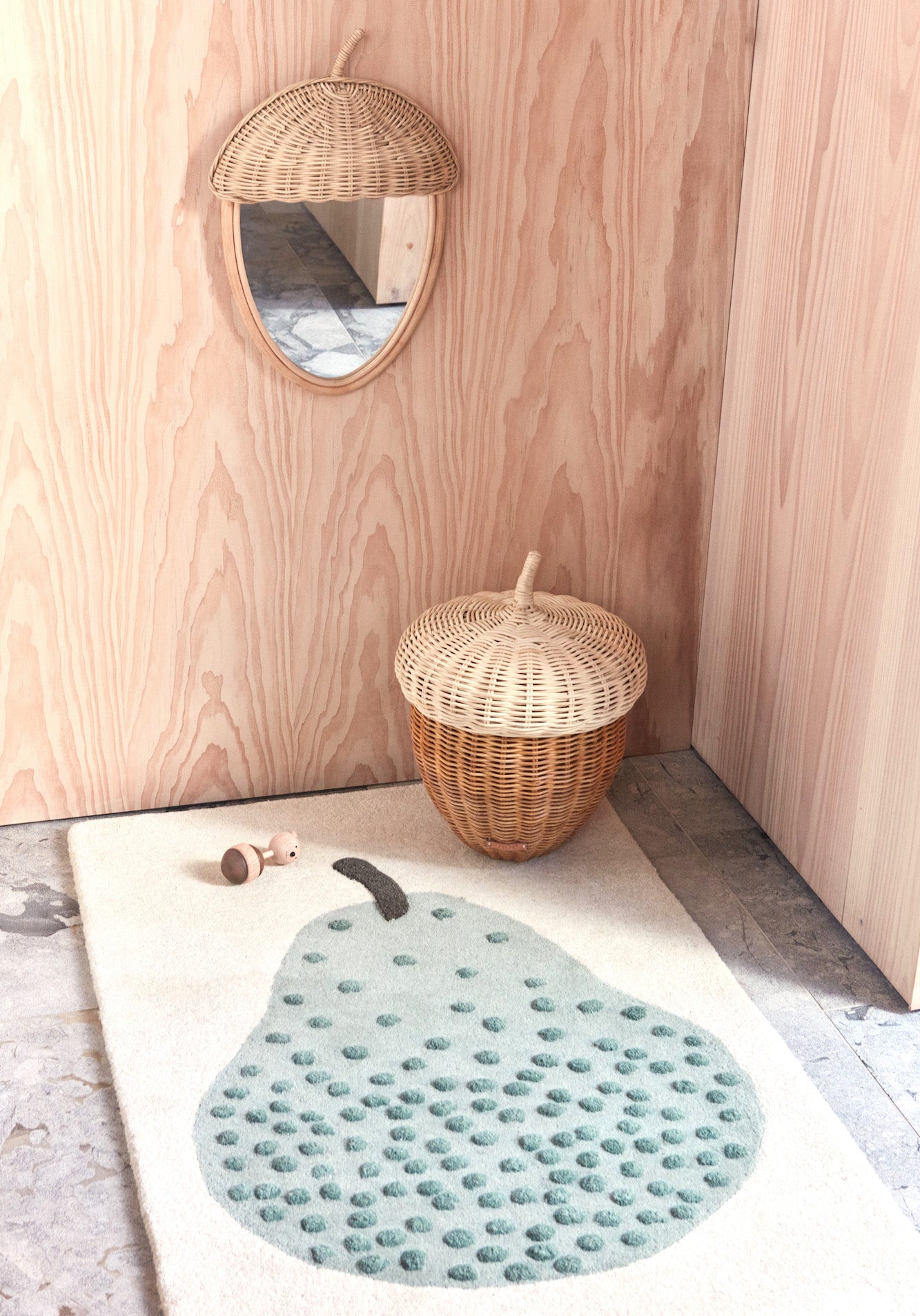 Oyoy, Acorn Rattan Wall Mirror