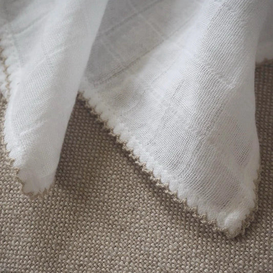 Bobbi Balloon, Muslin With Crochet Piping, Oatmeal