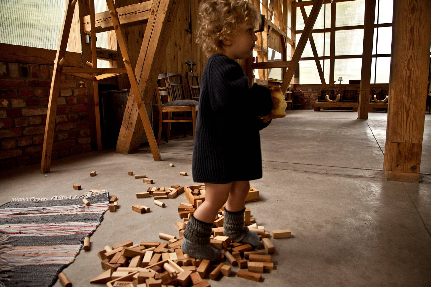 Natural blocks in tray - 54 pcs