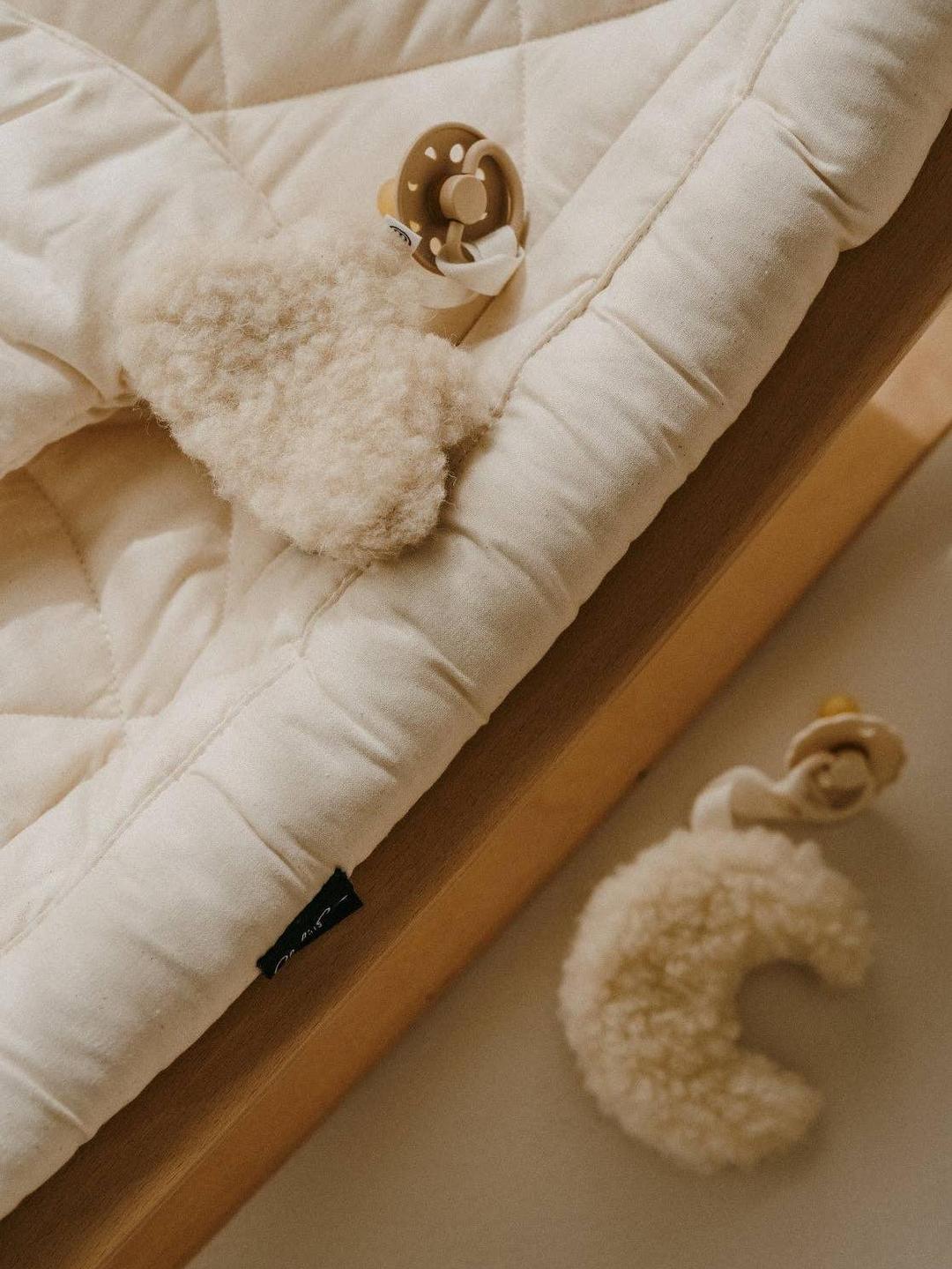 Pacifier Holder, Moon, Sand, 100% Natural Wool