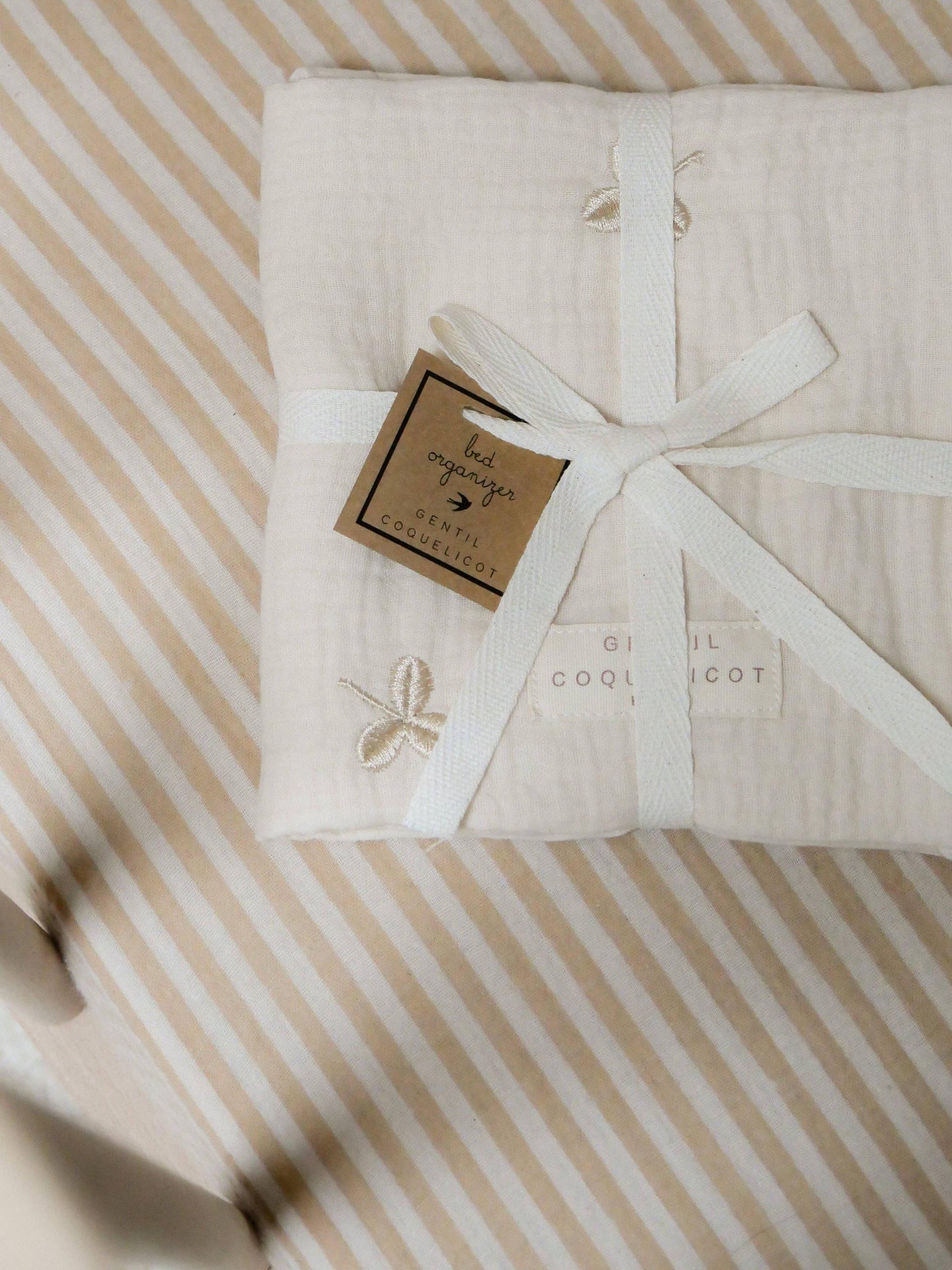 Bedside Pocket, Clover