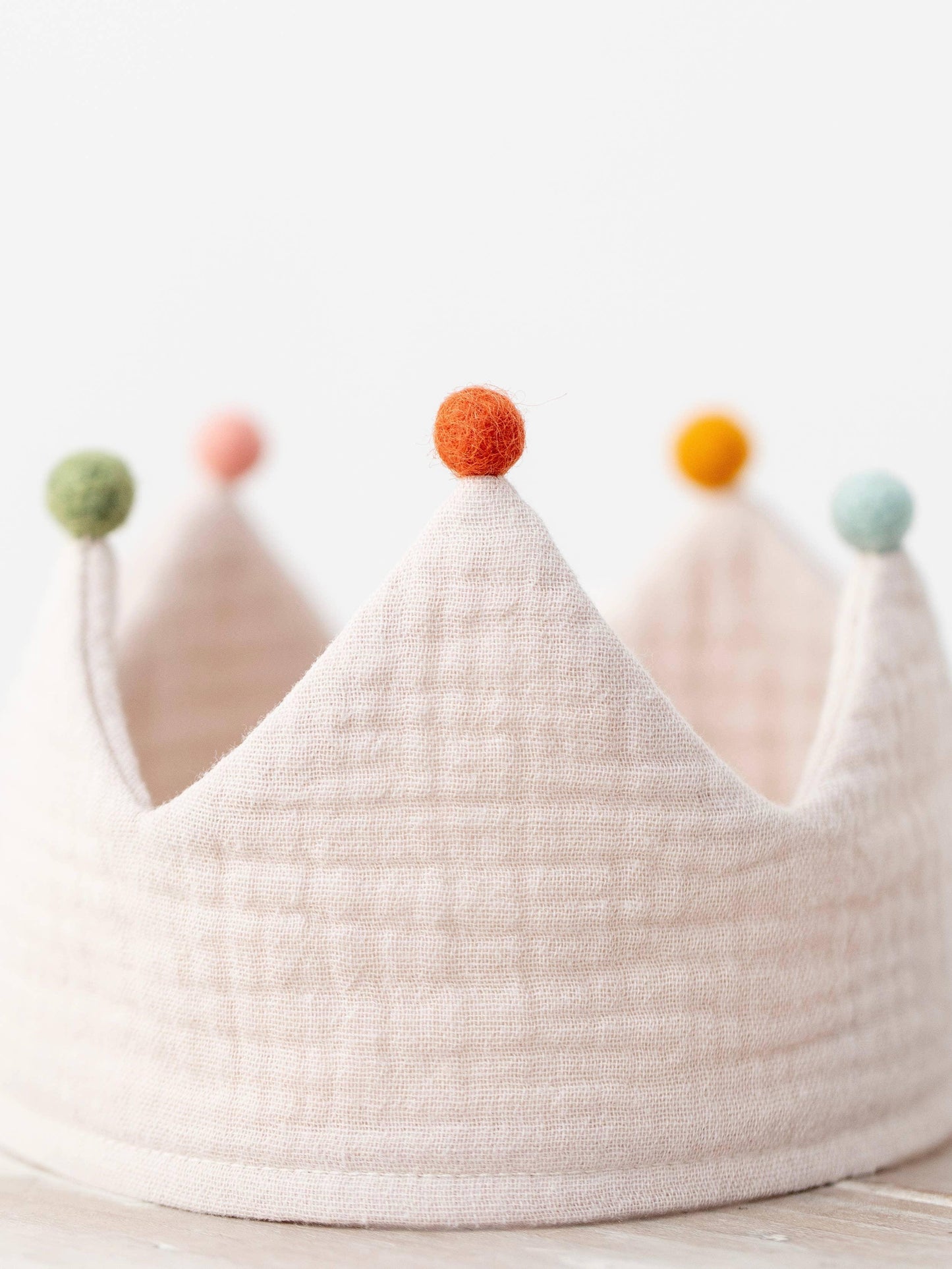Birthday Crown with Pom-Poms, sand.