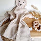 Cuddly Lion Comforter, Soft Muslin Snuggle Cloth, Beige, 30×30 cm