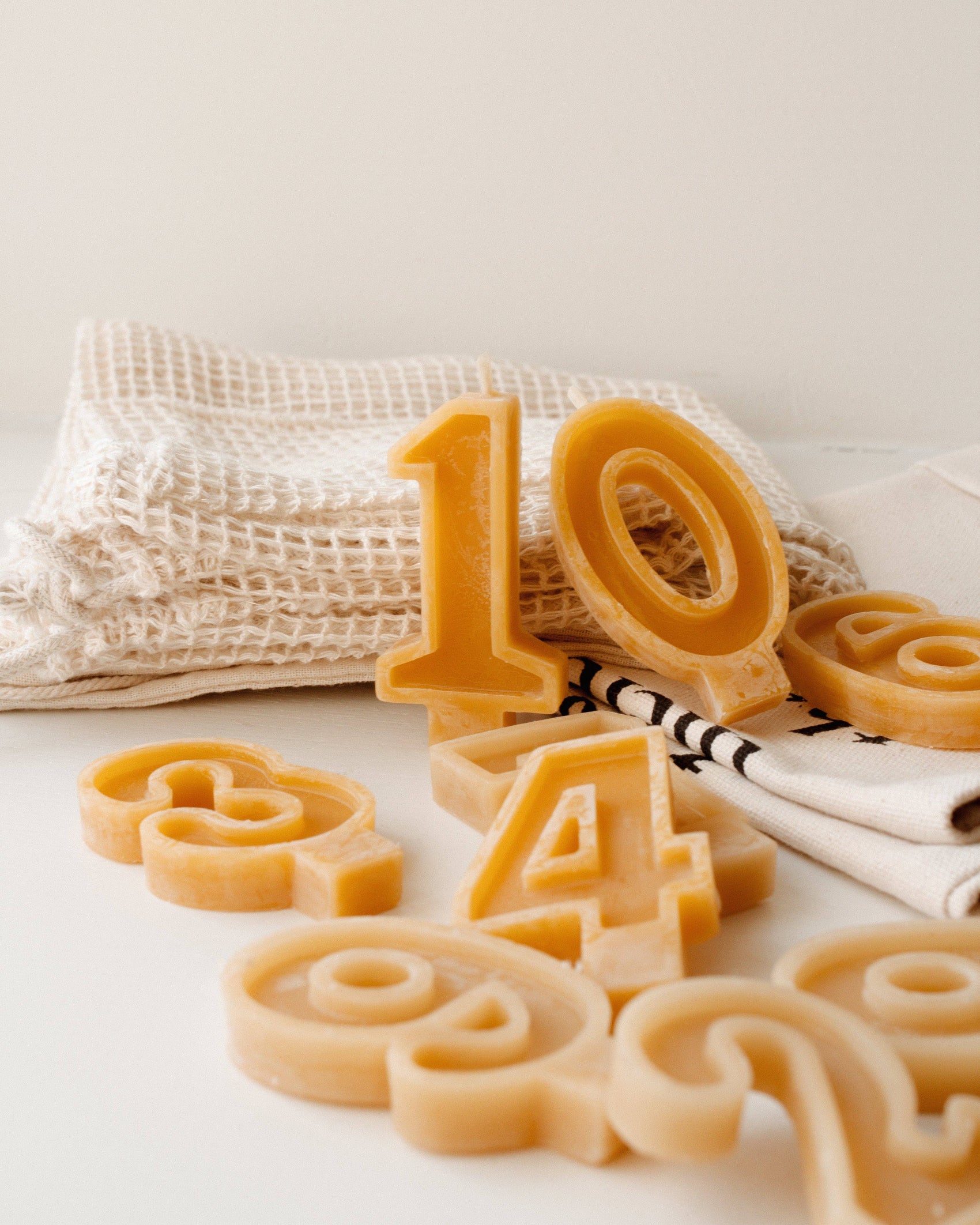Handmade Beeswax Number Candles, 0–6, Pure Beeswax with Cotton Wick