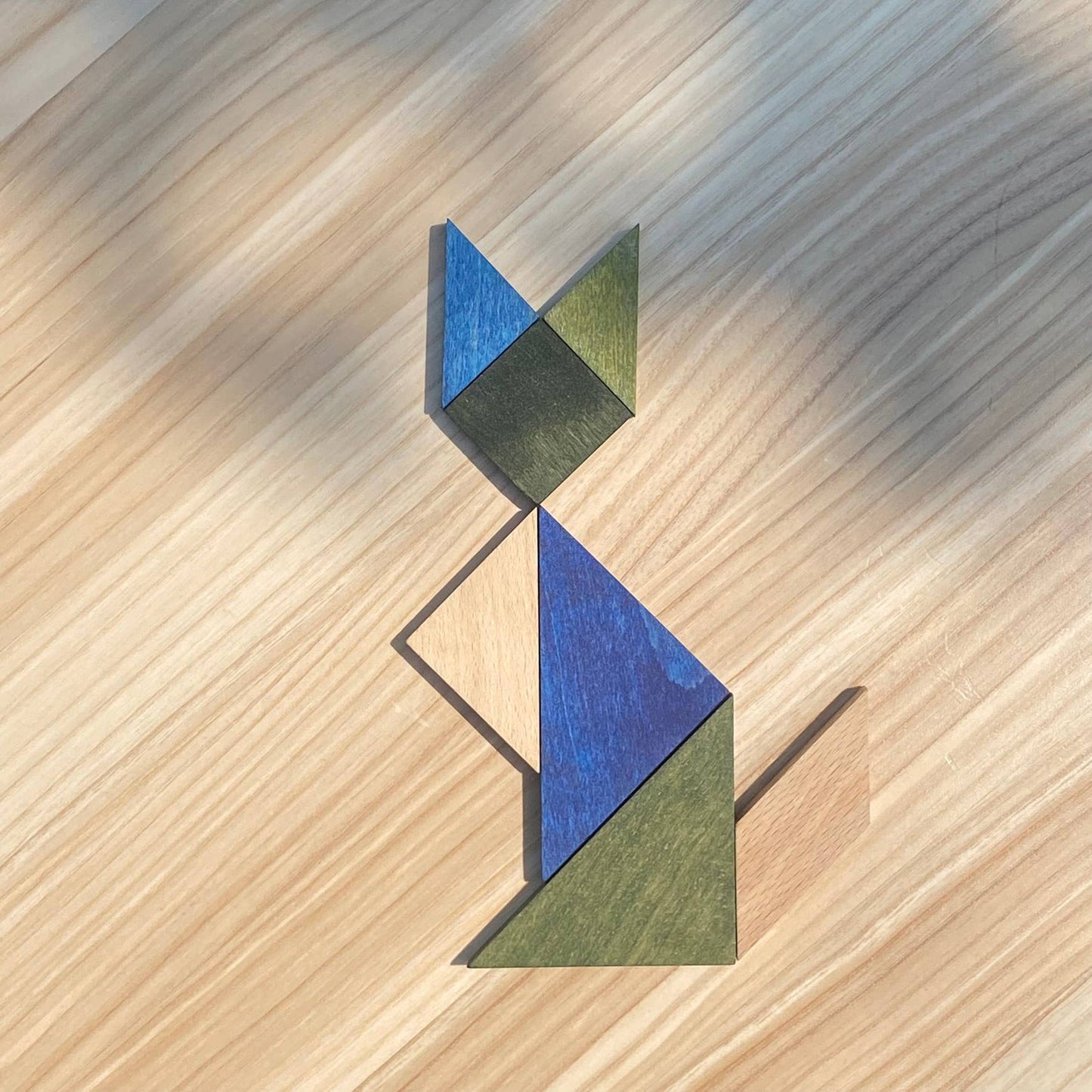 Tangram - family game: Cold