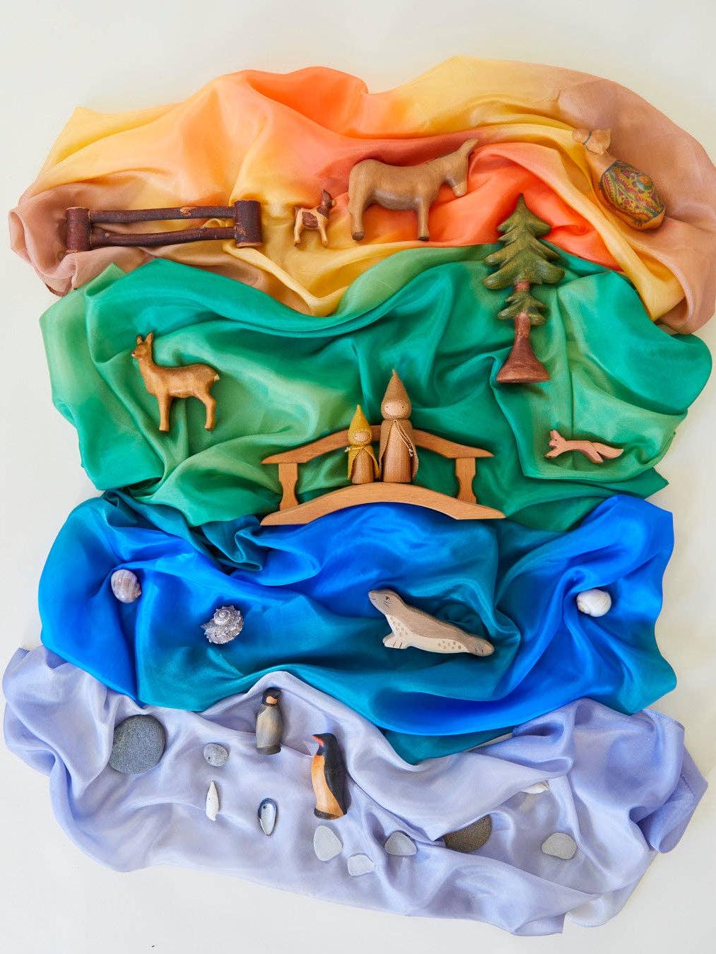 Earth PlaysilksForest