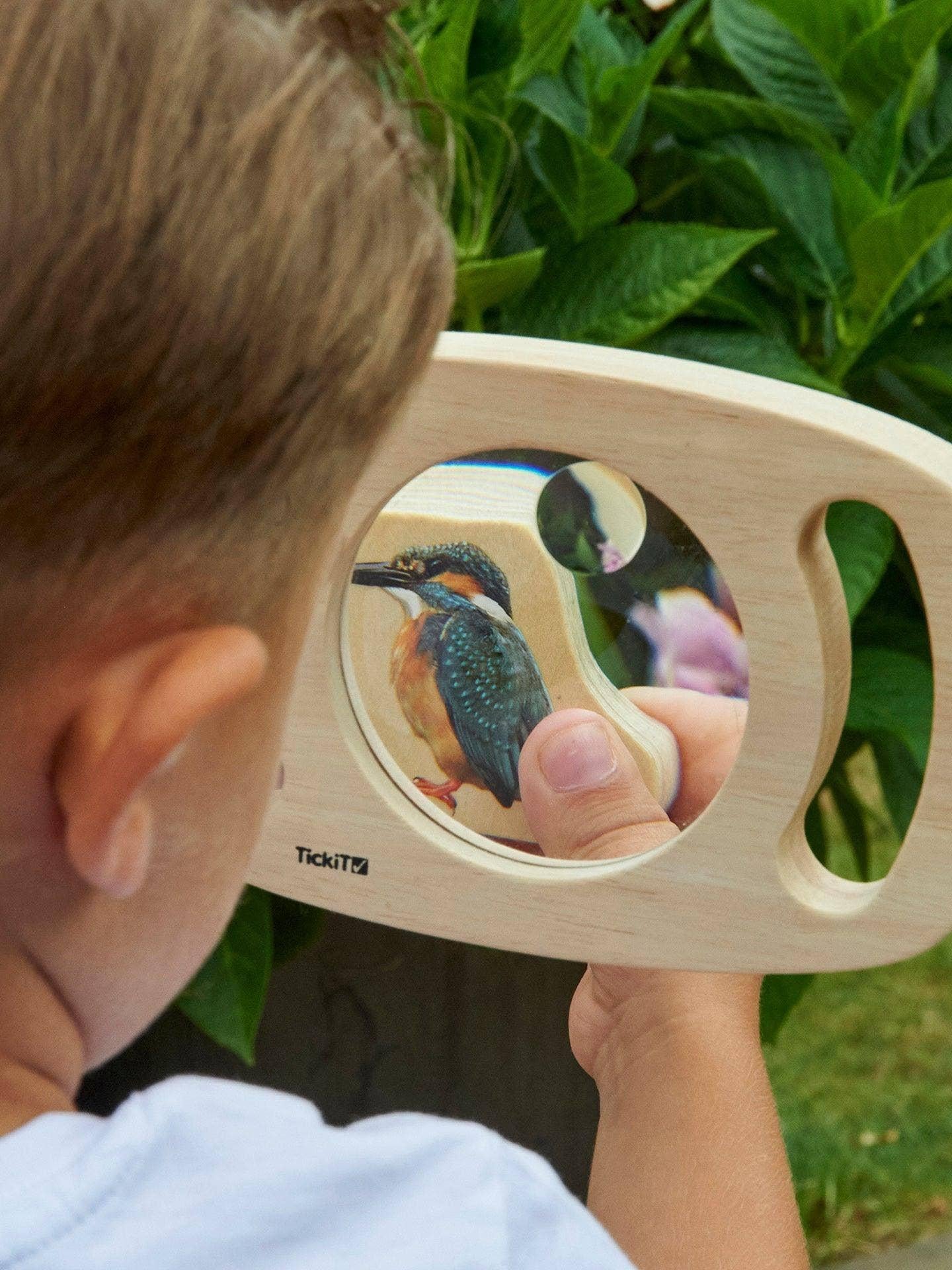 Easy Hold Wooden Magnifier – Montessori Nature Exploration Tool