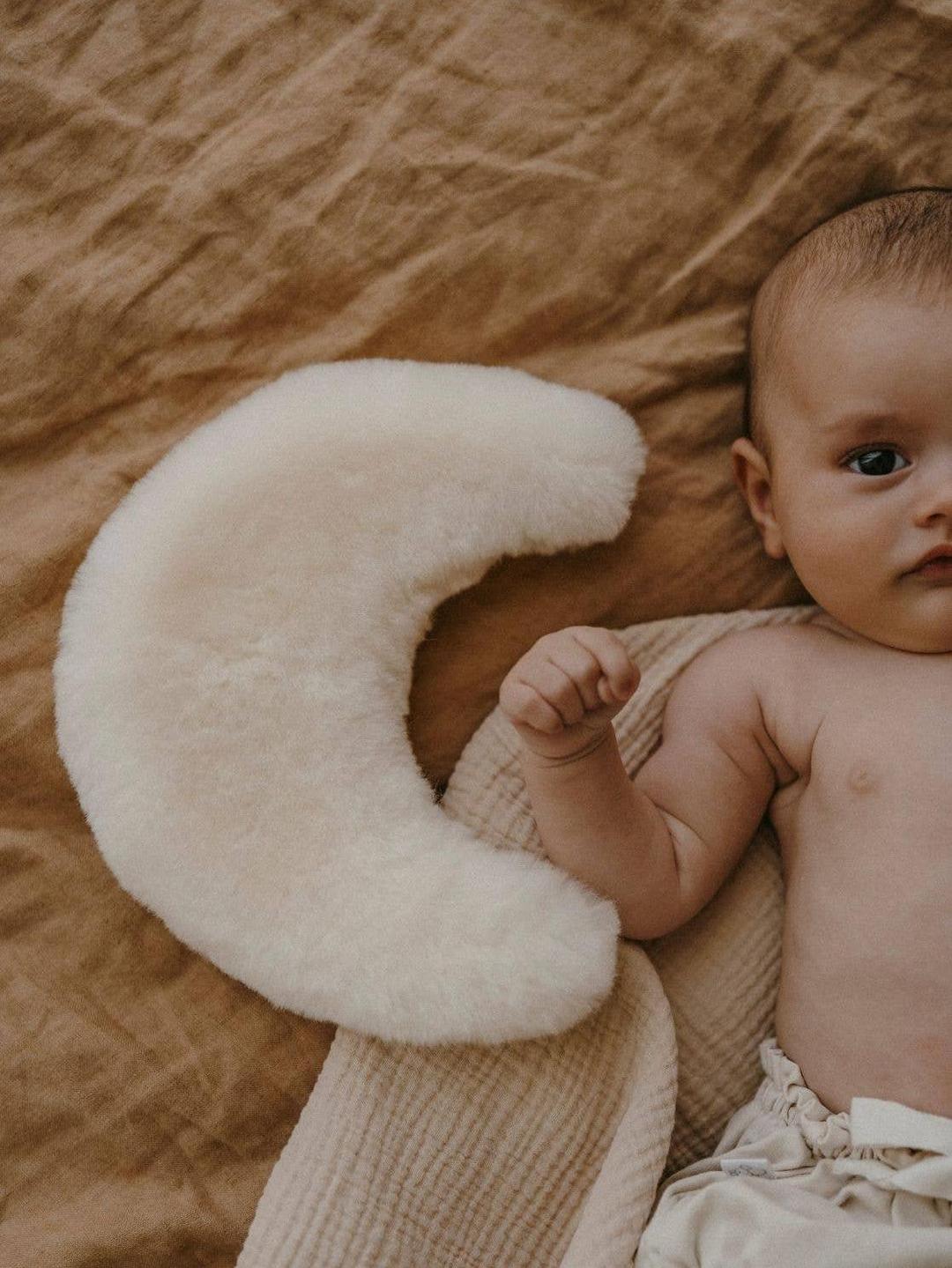 Baby Pillow, Doudou Nyel, Moon, Milk, 100% Natural Wool