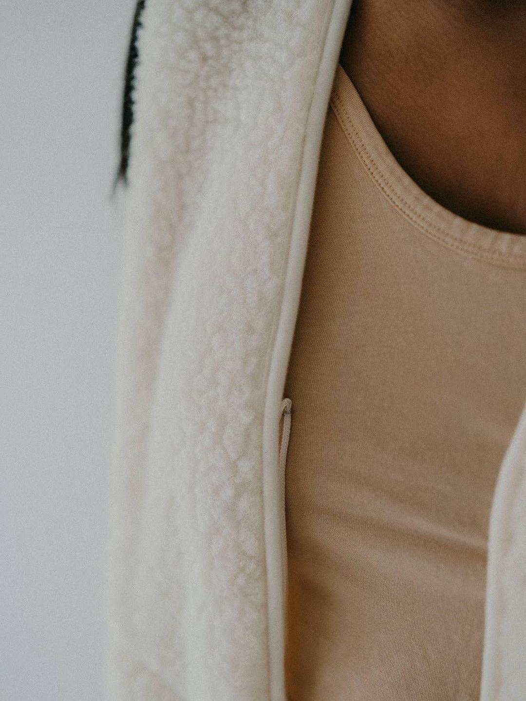 Adult Unisex Vest, Nila, Sand, 100% Natural Wool