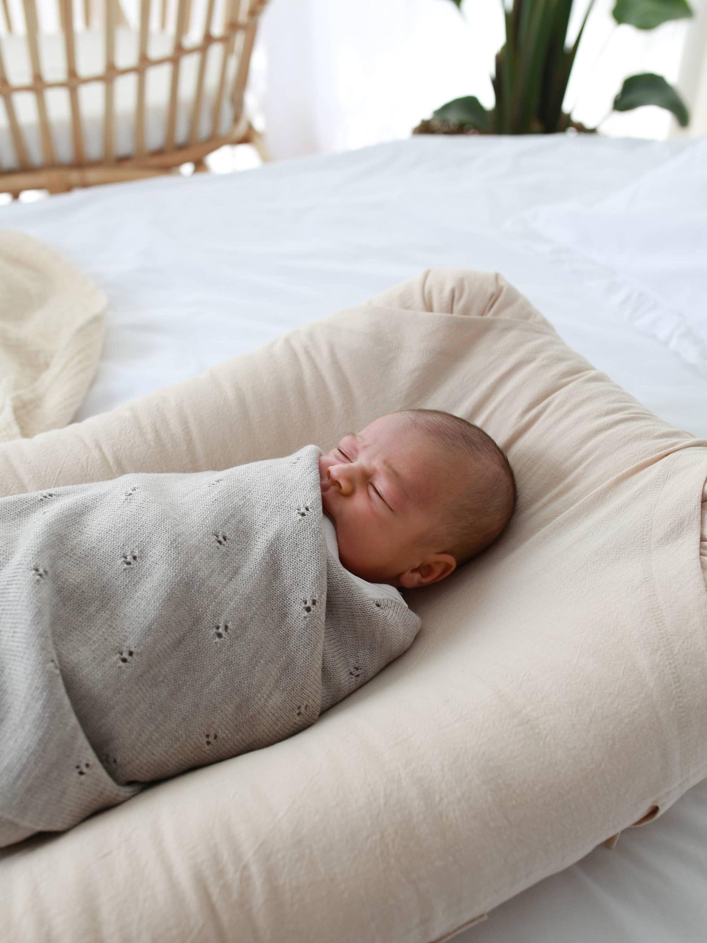 Merino Wool Knitted Blanket, All-Season, Oeko-Tex Certified