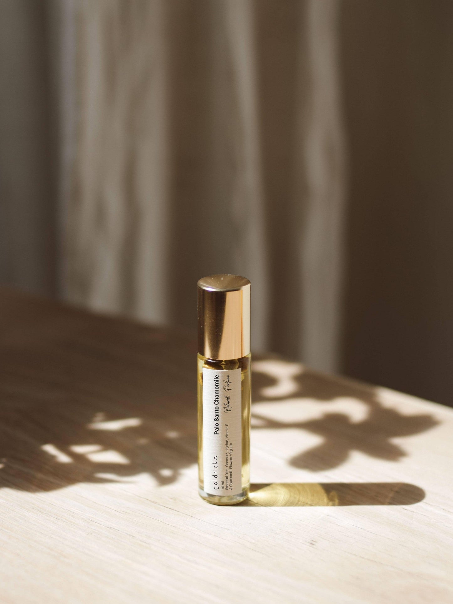 Natural Perfume RollerPalo Santo & Chamomile Flowers