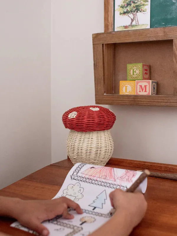 Olli Ella, Porcini Basket, Red