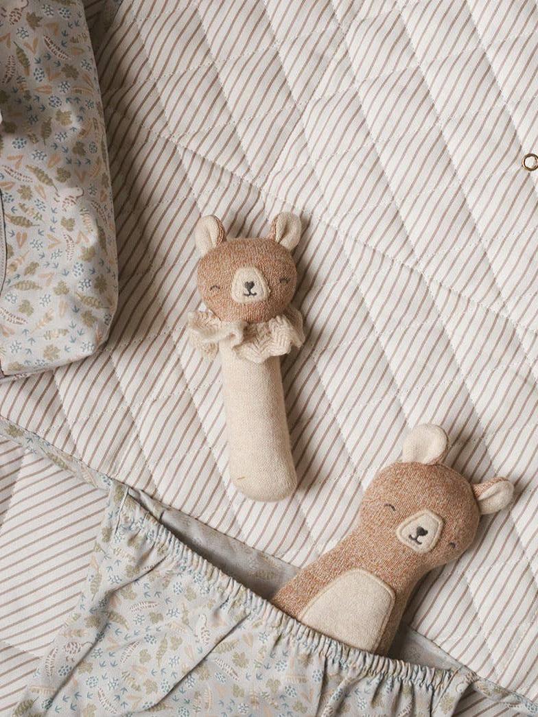 Rattle, Brave Bear