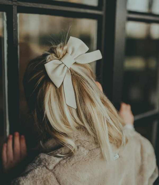 Cinty Hair Tie Bow, Skin Leather