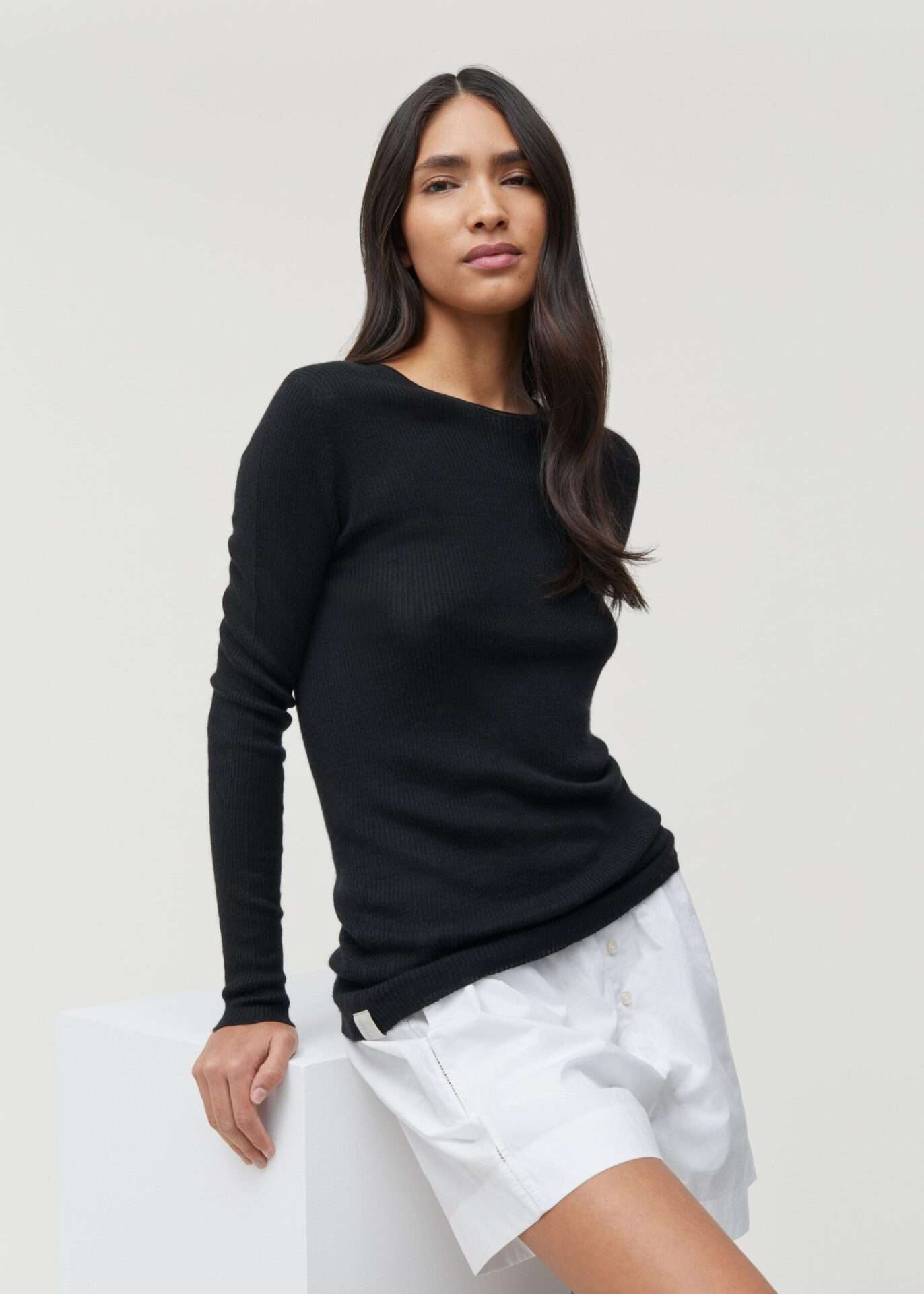 Aiayu, Madigan Cashmere Blouse, Black