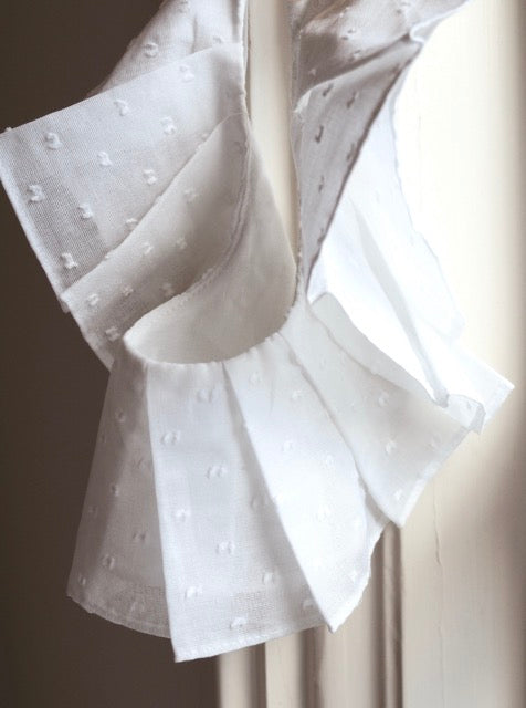 Pleated Collar, Point D'Esprit (Dots)