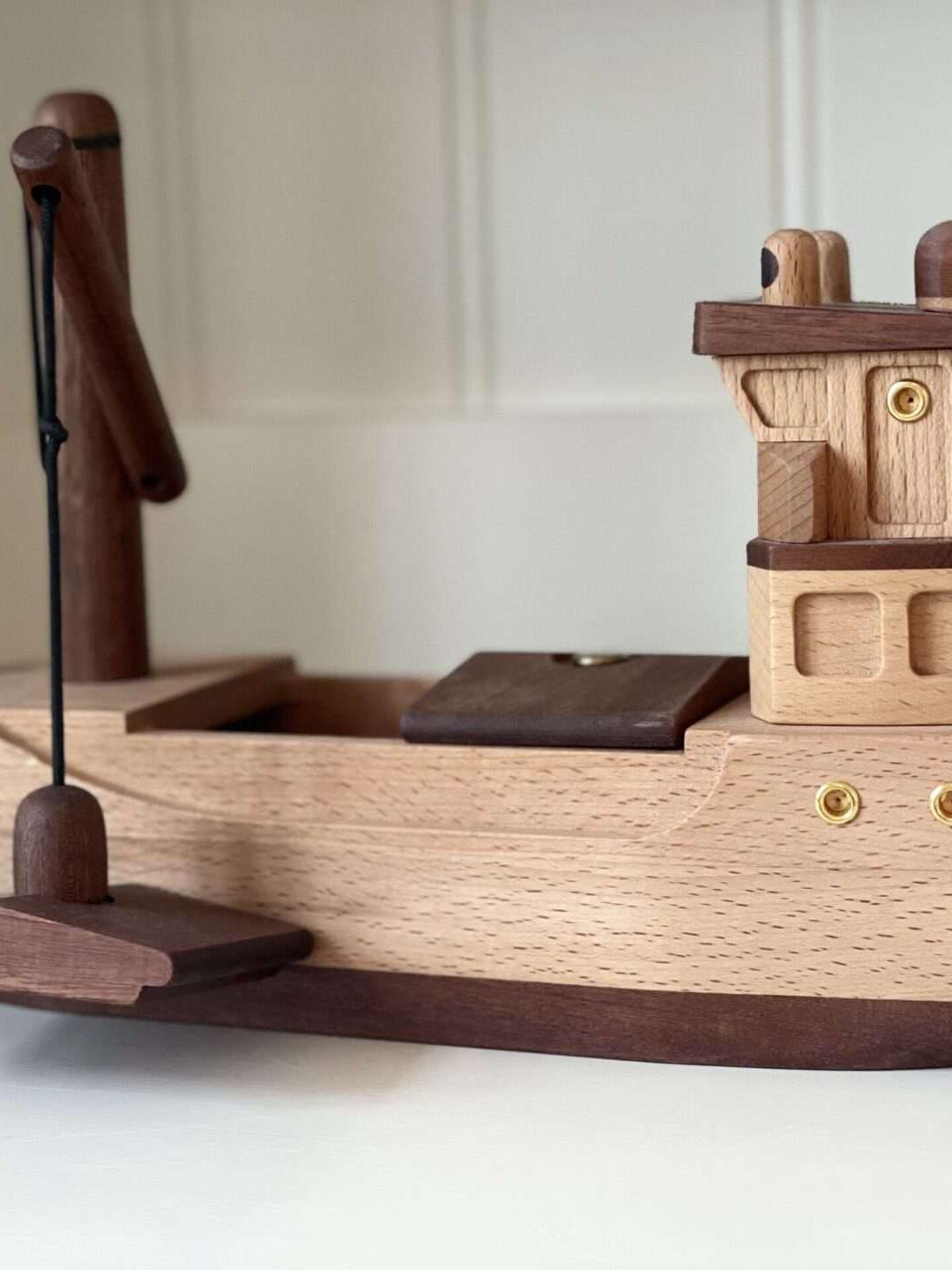 Wooden Coaster Boat With Magnetic Crane, Sydfyns Trælegetøj, Wood