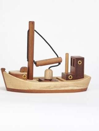 Wooden Fishing Boat With Magnetic Crane, Sydfyns Trælegetøj, Natural